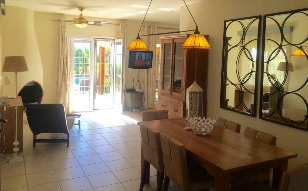 Villa En Primera Linea Вера Екстериор снимка