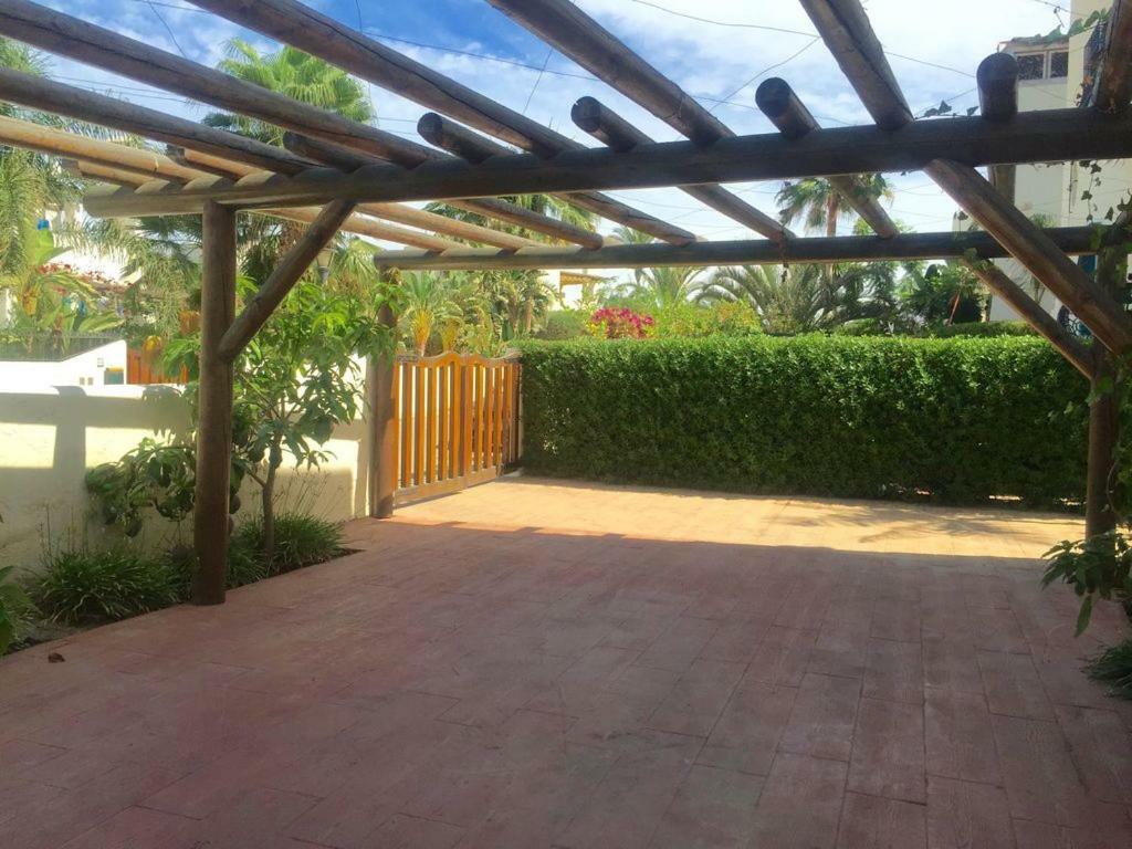 Villa En Primera Linea Вера Екстериор снимка